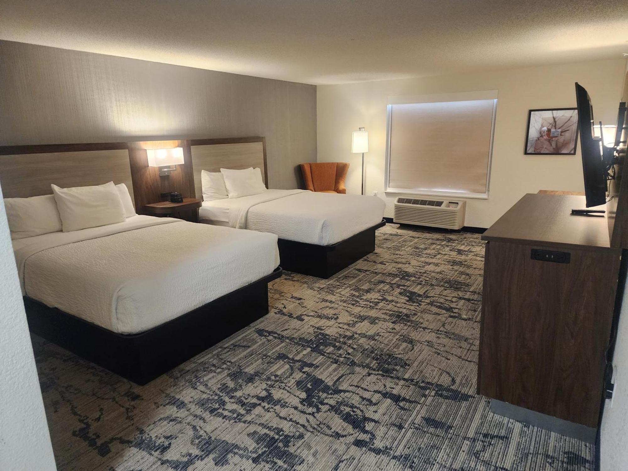 La Quinta By Wyndham Milwaukee Sw New Berlin Hotell Eksteriør bilde