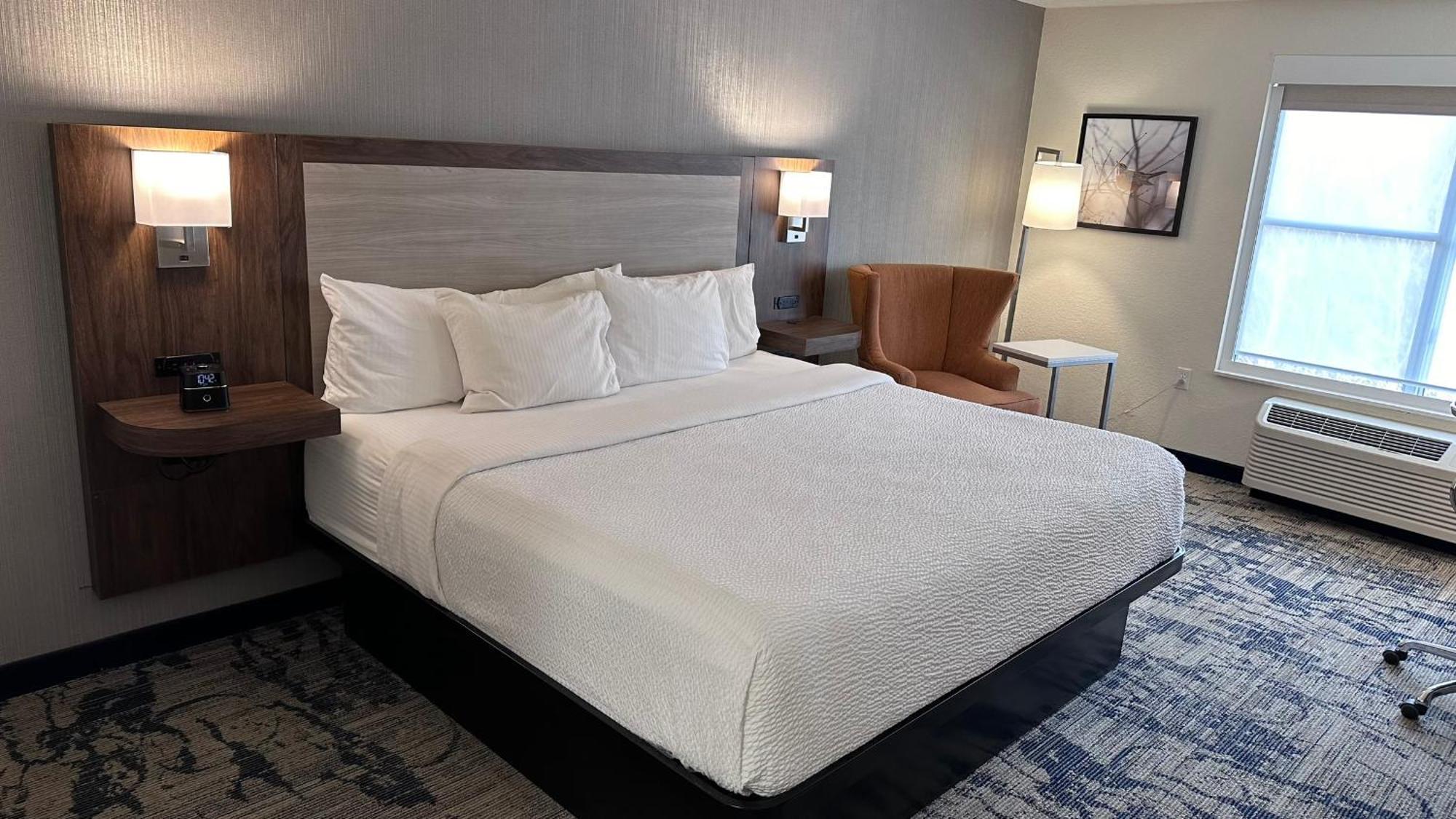 La Quinta By Wyndham Milwaukee Sw New Berlin Hotell Eksteriør bilde