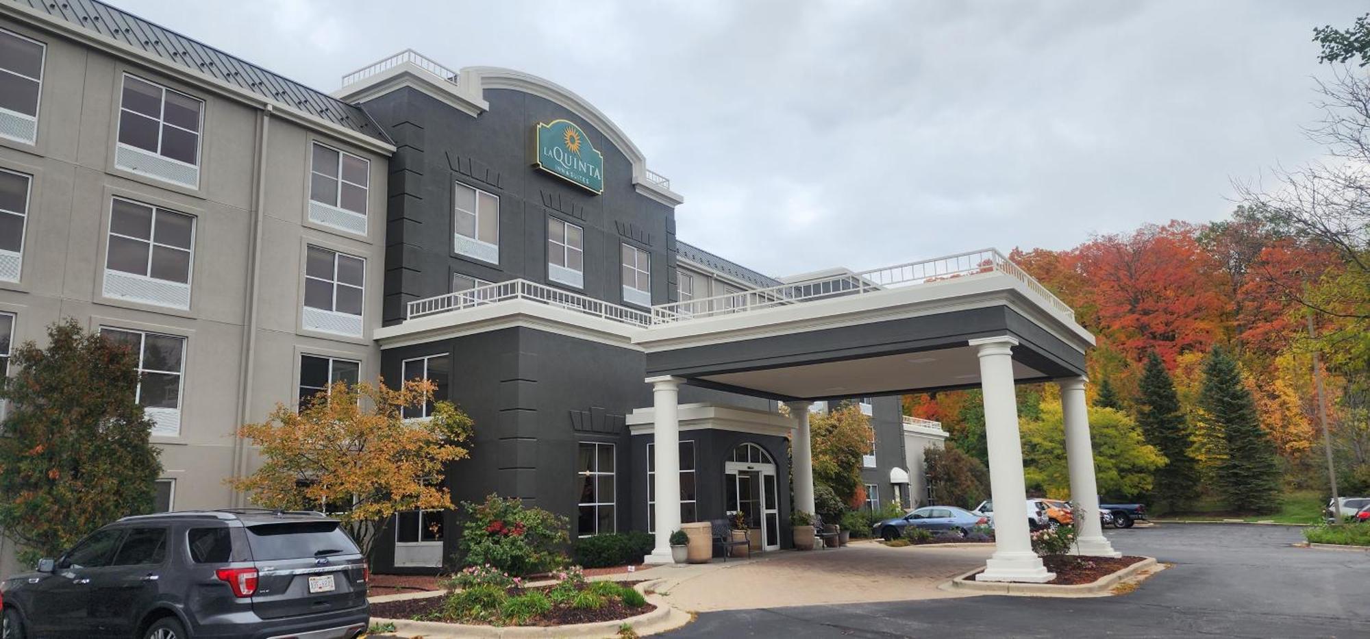La Quinta By Wyndham Milwaukee Sw New Berlin Hotell Eksteriør bilde