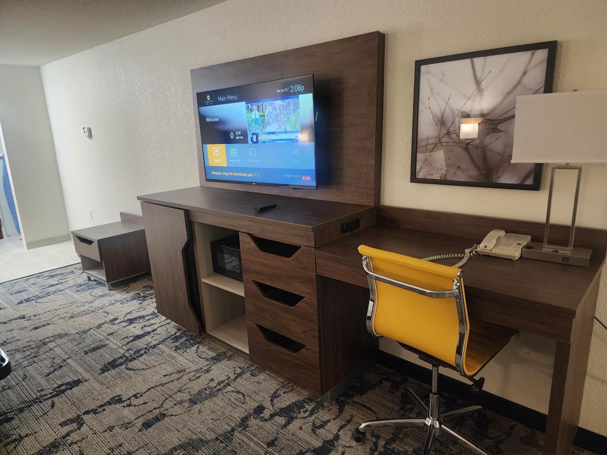 La Quinta By Wyndham Milwaukee Sw New Berlin Hotell Eksteriør bilde