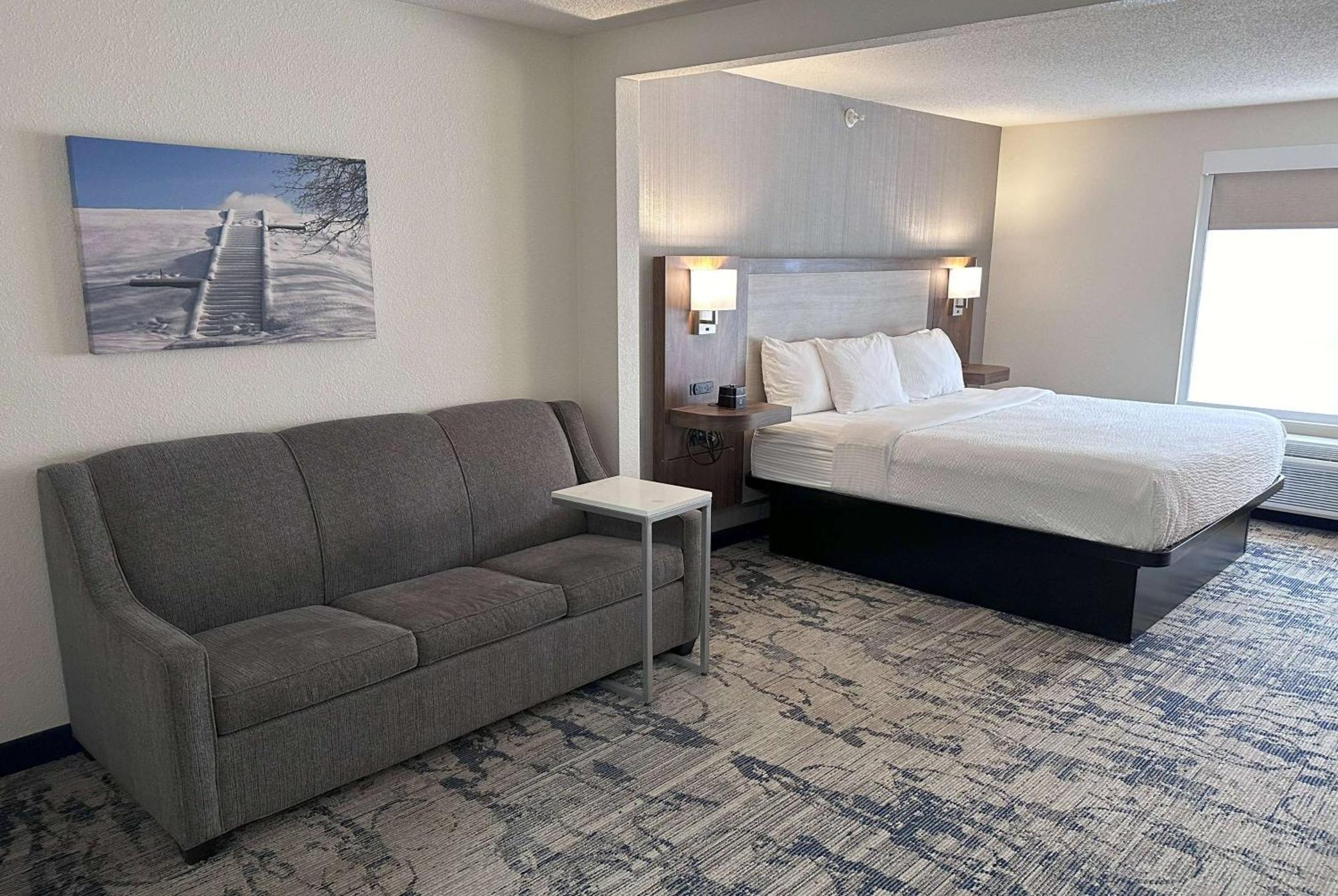 La Quinta By Wyndham Milwaukee Sw New Berlin Hotell Eksteriør bilde