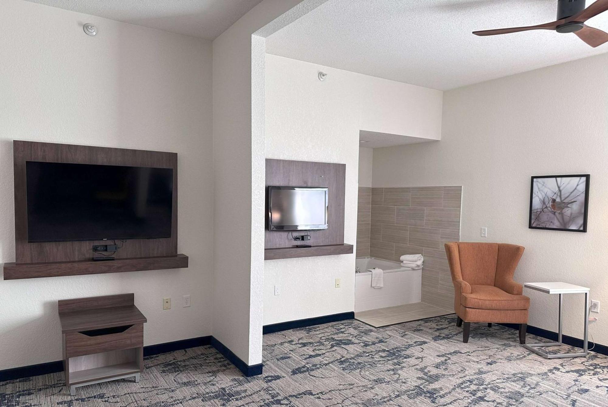 La Quinta By Wyndham Milwaukee Sw New Berlin Hotell Eksteriør bilde