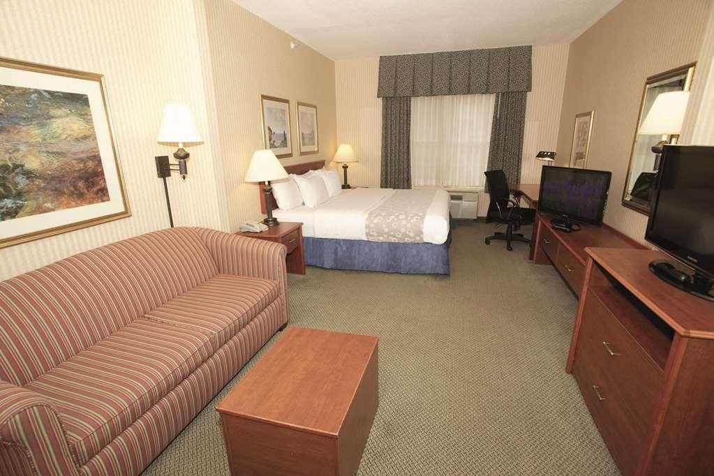 La Quinta By Wyndham Milwaukee Sw New Berlin Hotell Rom bilde